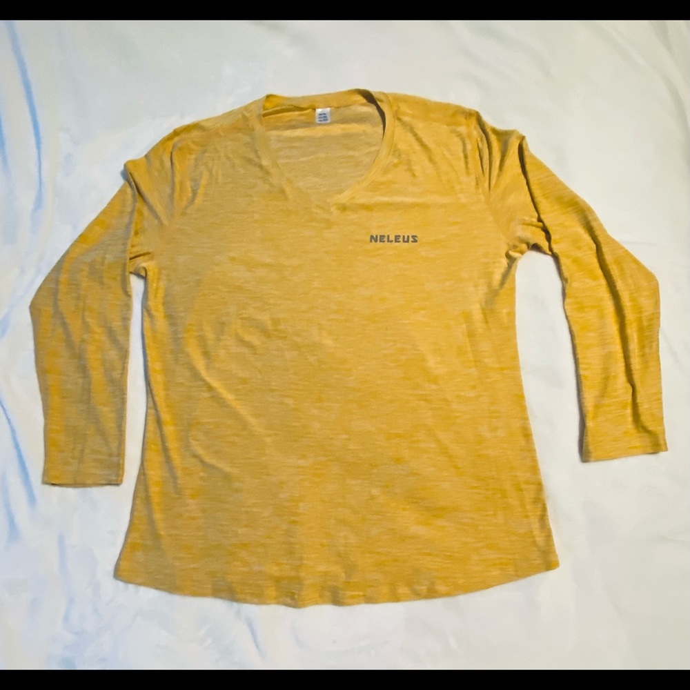 Neleus Long Sleeved Work-out Shirt